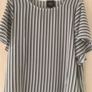 W5 Women short sleeve chiffon like black and white strip blouse